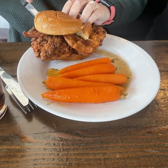 Me & Billy - Breaded Chicken sandwich with glazed carrots. Very good. - American Near Me - Davenport, Iowa Me & Billy - Breaded Chicken sandwich with glazed carrots. Very good. - American Near Me - Davenport, Iowa
