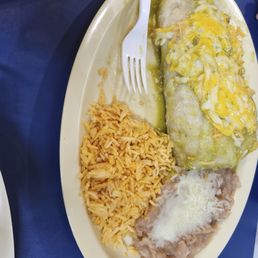 Wet burrito plate Wet burrito plate