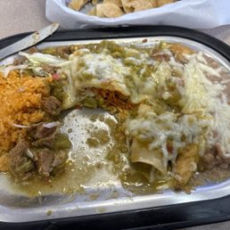 Green Chile Chicken Enchiladas Green Chile Chicken Enchiladas