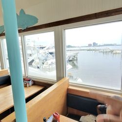 Fish & Slips Marina Raw Bar & Grill - Inside view