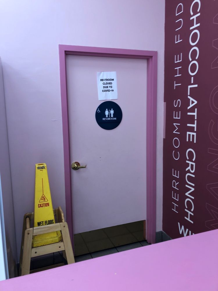 BASKINROBBINS Updated May 2024 21 Photos & 30 Reviews 3503 W