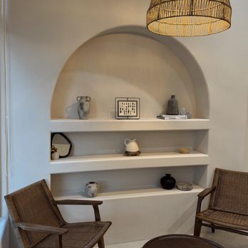 Chi Studio - Waiting area - Nail Salons Near Me - Los Angeles, California