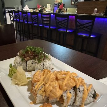 Shu Sushi Grill & Ramen - Tuna Tetakki and Spicy Salmon Crunch - Sushi Bars Near Me - Chandler, Arizona Shu Sushi Grill & Ramen - Tuna Tetakki and Spicy Salmon Crunch - Sushi Bars Near Me - Chandler, Arizona