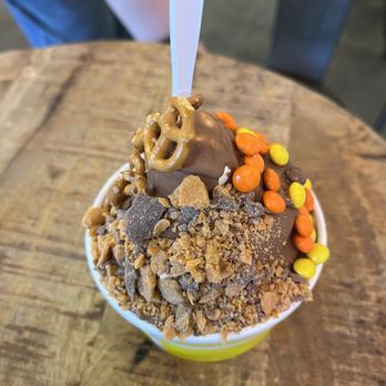 Simons Says Dip This - Butterfinger dip, butterfinger, Reese's pieces and pretzels - Ice Cream & Frozen Yogurt Near Me - Durham, North Carolina