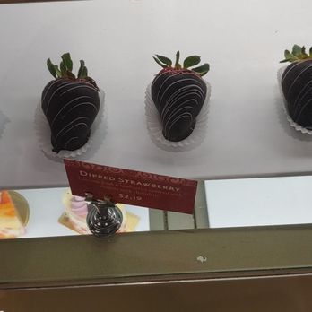 Deerfields Bakery - Bakeries Near Me - Buffalo Grove, Illinois Deerfields Bakery - Bakeries Near Me - Buffalo Grove, Illinois