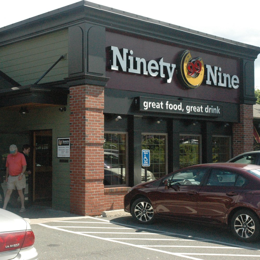 99 Restaurants - If you are travelling on the interstate, this is a good place to take a break. Comfortable. Good food. Fairly priced. - Pubs Near Me - Greenfield, Massachusetts