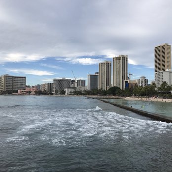 Queen's Surf Beach - Beaches Near Me - Honolulu, Hawaii Queen's Surf Beach - Beaches Near Me - Honolulu, Hawaii