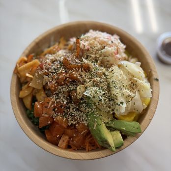 Poké Hana - Regular bowl with salmon and squid salad. Yum! - Poke Near Me - Brentwood, California Poké Hana - Regular bowl with salmon and squid salad. Yum! - Poke Near Me - Brentwood, California