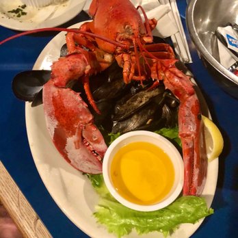 Boston Sail Loft - Lobster over a bed of mussels - Bars Near Me - Boston, Massachusetts