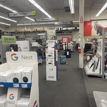 Staples - Shipping Centers Near Me - Chicago, Illinois