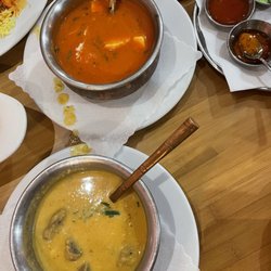 Ganesha - Lamb in coconut and paneer