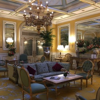 Hotel Splendide Royal - Hotel lobby, nicer than rooms - Hotels Near Me - Rome, RM