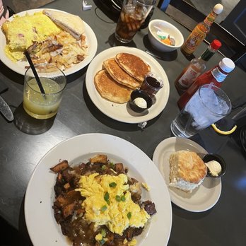 Brunch Snob - Full spread - Brisket Hash, Mile High Omlette, Short Stack Pancakes, biscuit - Breakfast & Brunch Near Me - Phoenix, Arizona