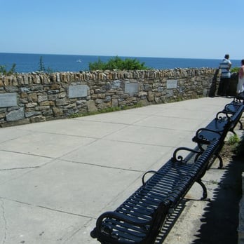 Cliff Walk - Parks Near Me - Newport, Rhode Island