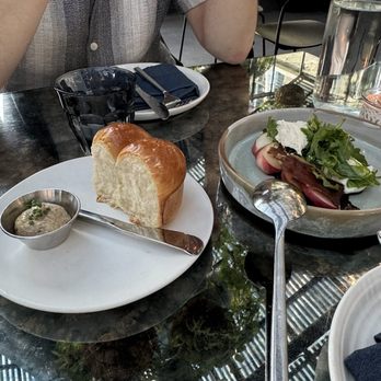 Openaire - House bread, peach burrata with prosciutto - New American Near Me - Los Angeles, California Openaire - House bread, peach burrata with prosciutto - New American Near Me - Los Angeles, California