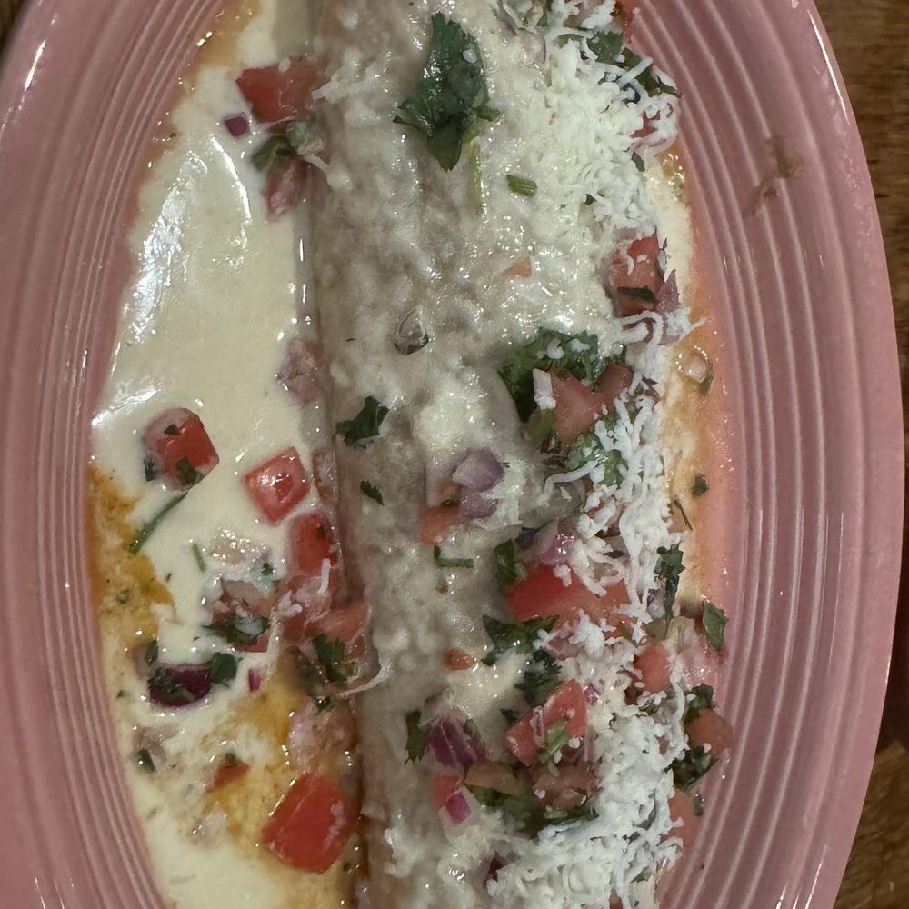 La Gran Riviera - Grilled chicken burrito - New Mexican Cuisine Near Me - Pelham, Alabama La Gran Riviera - Grilled chicken burrito - New Mexican Cuisine Near Me - Pelham, Alabama