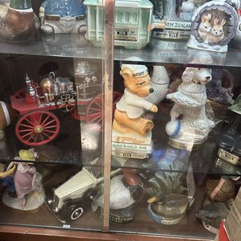Lunardi's Markets - Fun old timey whiskey decanters - Grocery Near Me - Danville, California Lunardi's Markets - Fun old timey whiskey decanters - Grocery Near Me - Danville, California