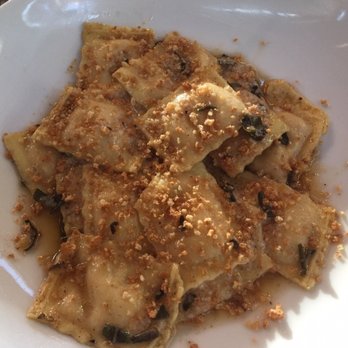 Pasta Moon - Butternut squash ravioli - Italian Near Me - Half Moon Bay, California Pasta Moon - Butternut squash ravioli - Italian Near Me - Half Moon Bay, California
