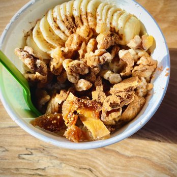 Playa Bowls - Banana, Cinnamon, Figs, & Walnuts Oatmeal Bowl - Juice Bars & Smoothies Near Me - Baltimore, Maryland Playa Bowls - Banana, Cinnamon, Figs, & Walnuts Oatmeal Bowl - Juice Bars & Smoothies Near Me - Baltimore, Maryland