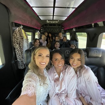 A&E Worldwide Limousine - Limos Near Me - Los Angeles, California