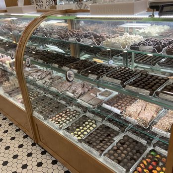 Kilwins Ice Cream - Chocolate - Fudge - Selection of chocolates - Chocolatiers & Shops Near Me - San Antonio, Texas Kilwins Ice Cream - Chocolate - Fudge - Selection of chocolates - Chocolatiers & Shops Near Me - San Antonio, Texas