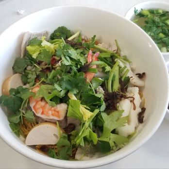 Pho 54 - Hu Tieu Mi Cho Lon (Egg and Rice Noodles, Dry) - Vietnamese Near Me - San Jose, California