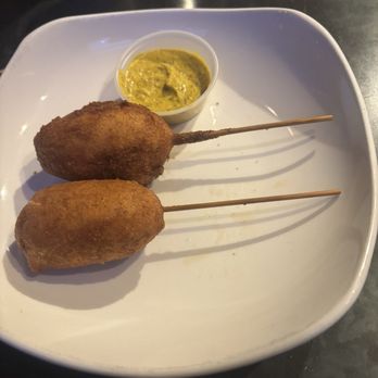 Flip Side Breckenridge - Corndogs - Burgers Near Me - Breckenridge, Colorado Flip Side Breckenridge - Corndogs - Burgers Near Me - Breckenridge, Colorado