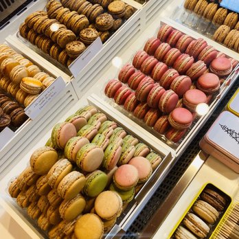 Pierre Hermé - All the flavors - Macarons Near Me - Paris, 01