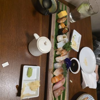 Tsukiyo Sushi - Sushi Dinner Set - Sushi Bars Near Me - Westminster, California