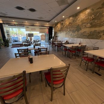 LA Express Chinese Food - Plenty of seating - Chinese Near Me - Pomona, California LA Express Chinese Food - Plenty of seating - Chinese Near Me - Pomona, California