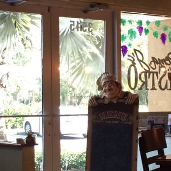 Maggiore Bistro - Bema J's nice outside area - Italian Near Me - North Port, Florida Maggiore Bistro - Bema J's nice outside area - Italian Near Me - North Port, Florida