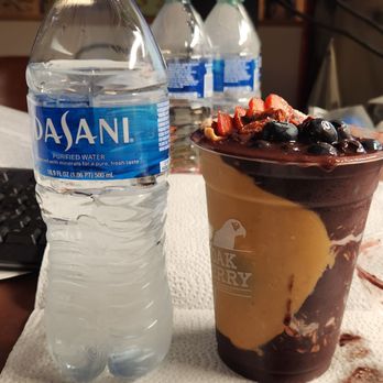 Oakberry Acai - This is the Signature Works with fruit added. - Acai Bowls Near Me - New York, New York Oakberry Acai - This is the Signature Works with fruit added. - Acai Bowls Near Me - New York, New York