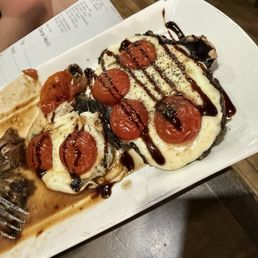 Caprese Stuffed Mushrooms