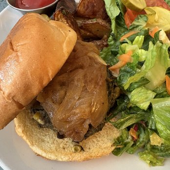 Hamilton's - House Made Veggie Burger - Bars Near Me - Brooklyn, New York