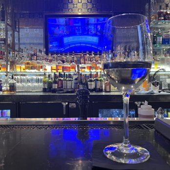The Read House - Hotel bar - Hotels Near Me - Chattanooga, Tennessee