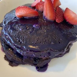 Ube pancakes