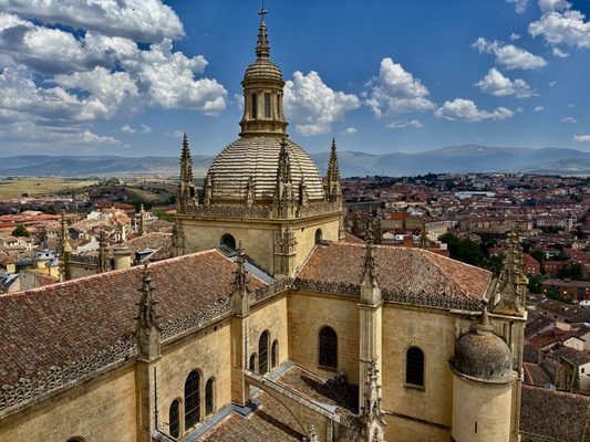 Catedral de Segovia by null