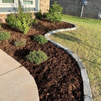 Aynes Enterprises - Flower bed - Landscaping Near Me - Edmond, Oklahoma Aynes Enterprises - Flower bed - Landscaping Near Me - Edmond, Oklahoma