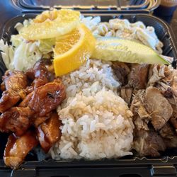 NoBe Taphouse And Food Cart Pod - Mixed Plate from West Coast Bitez