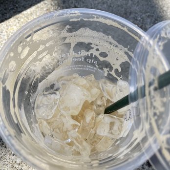 Starbucks - Coffee & Tea Near Me - Emeryville, California Starbucks - Coffee & Tea Near Me - Emeryville, California