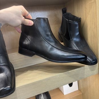 Modas Marilyn  - awesome selection in loafers and boots - Accessories Near Me - Des Moines, Iowa