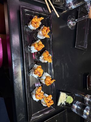 TEN Sushi + Cocktail Bar by null