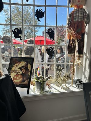 Fountain place restaurant by null