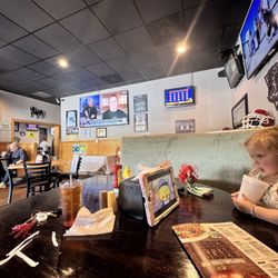 Beef 'O' Brady's - Seating