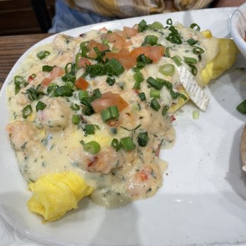 Another Broken Egg Cafe - Lobster and brie omelette. - American Near Me - Austin, Texas Another Broken Egg Cafe - Lobster and brie omelette. - American Near Me - Austin, Texas