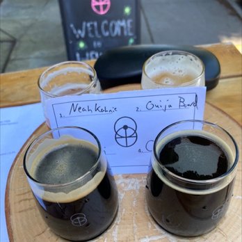 Heliotrope Brewery - Selection selection - Pizza Near Me - Lexington, Virginia