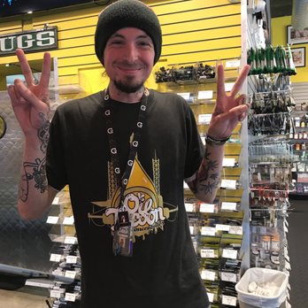 Uncle Ike's - Central District - Cannabis Dispensaries Near Me - Seattle, Washington Uncle Ike's - Central District - Cannabis Dispensaries Near Me - Seattle, Washington