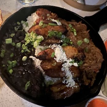 Casa Ora - Shredded Beef Bowl - Venezuelan Near Me - Brooklyn, New York Casa Ora - Shredded Beef Bowl - Venezuelan Near Me - Brooklyn, New York