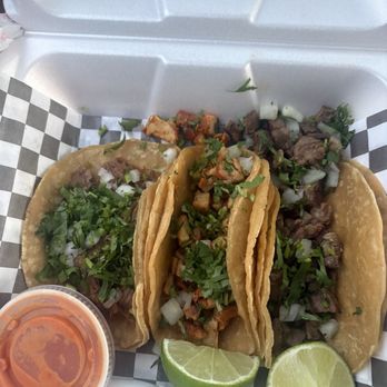 Taco Rico - Street tacos - Tacos Near Me - Kansas City, Missouri Taco Rico - Street tacos - Tacos Near Me - Kansas City, Missouri