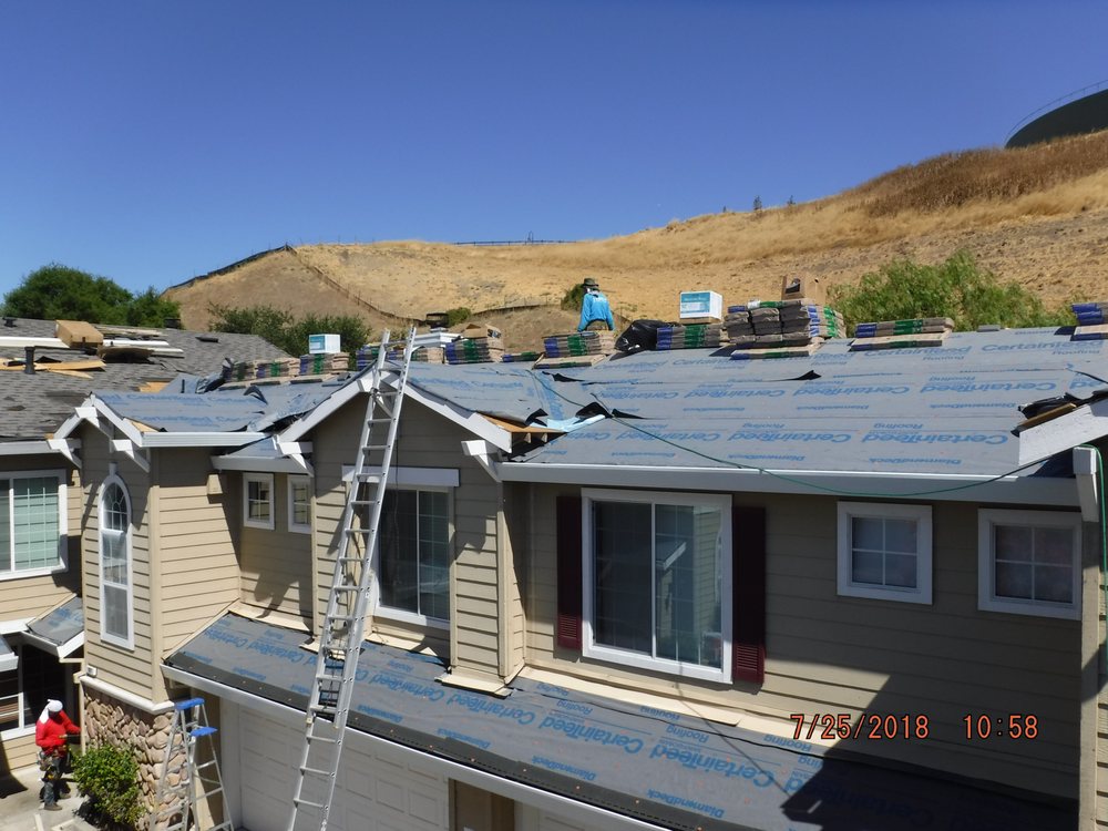 Slide of Sierra Roofing and Solar